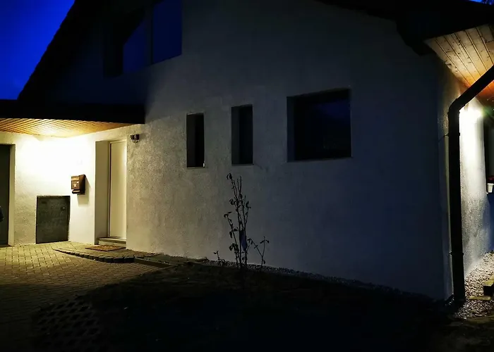 Vakantiehuis Oebel In *